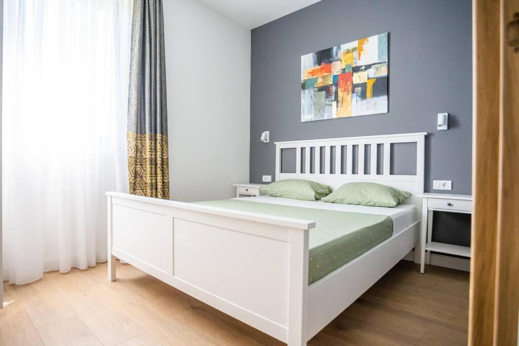 The Boy Next Door Apartment Belgrade Exterior photo